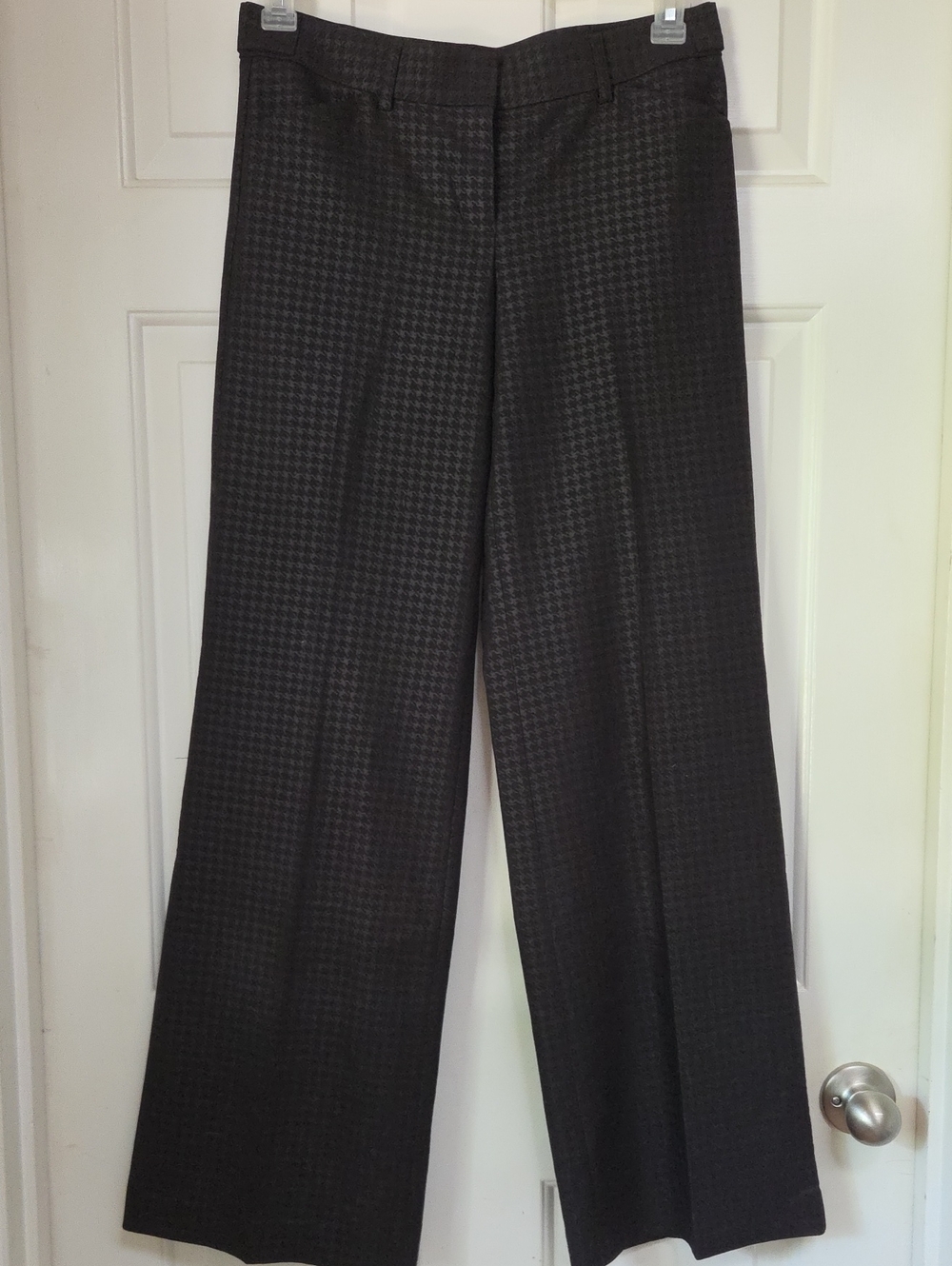 Express Design Studio Women's Wide-Leg Dress Pants in Black Houndstooth